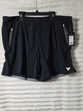 0382 Korsa Womens 7" Embrace Shorts 2.0